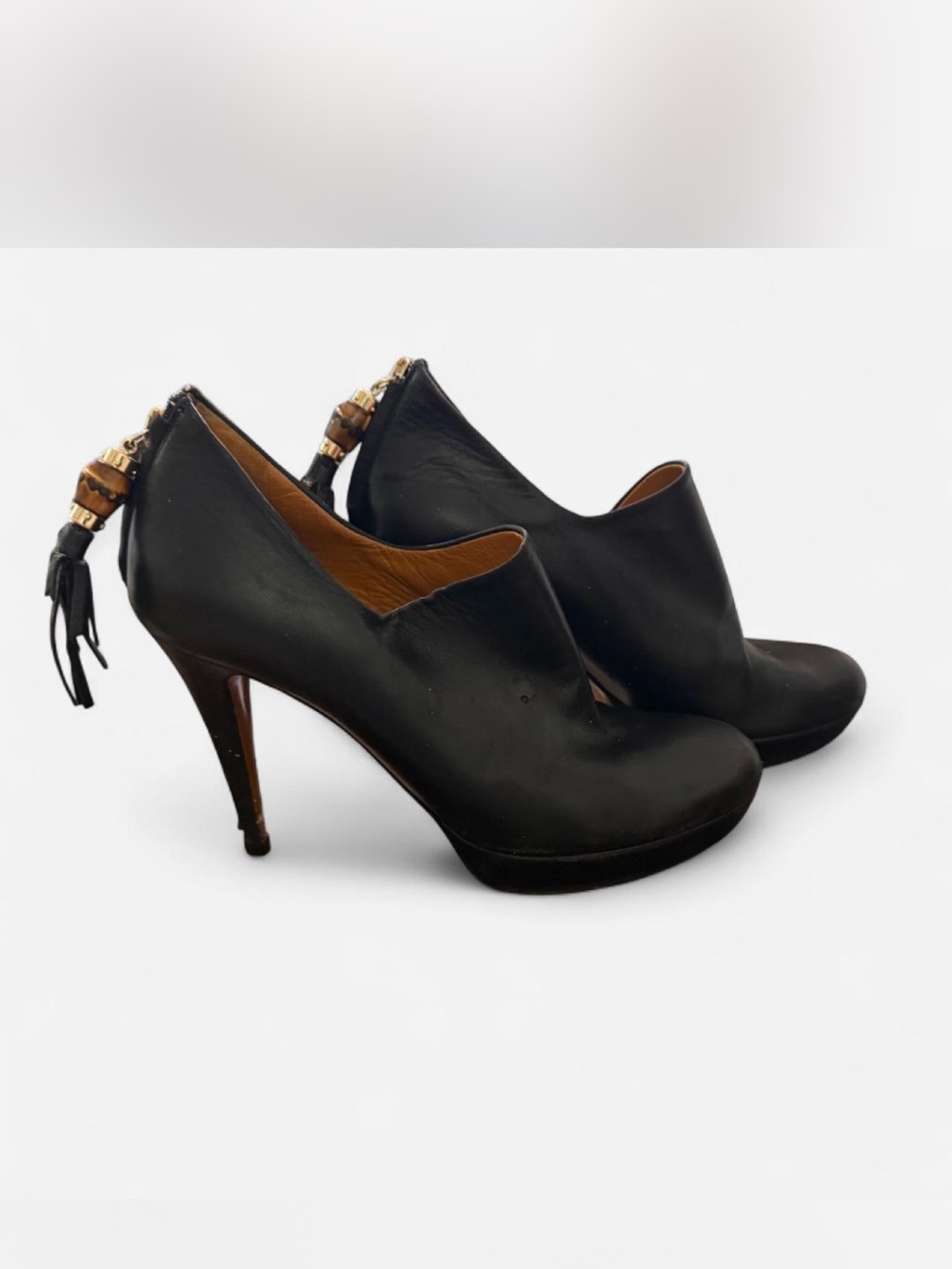 Gucci Betty bootie Leather Platform Ankle Booties with bamboo Tassel Detail - Picture 4 of 7
